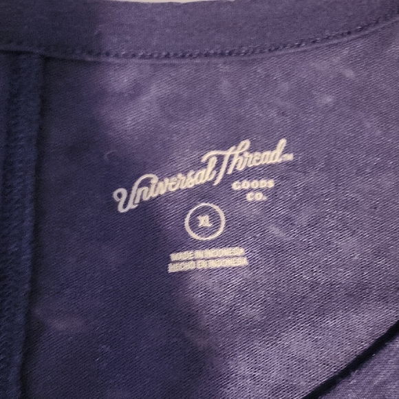 Universal Thread Blue Relaxed Sleeveless Tank Top - Picture 2 of 6